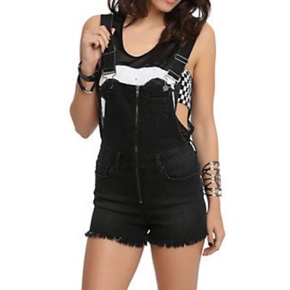LOVESICK grey black overalls booty shorts